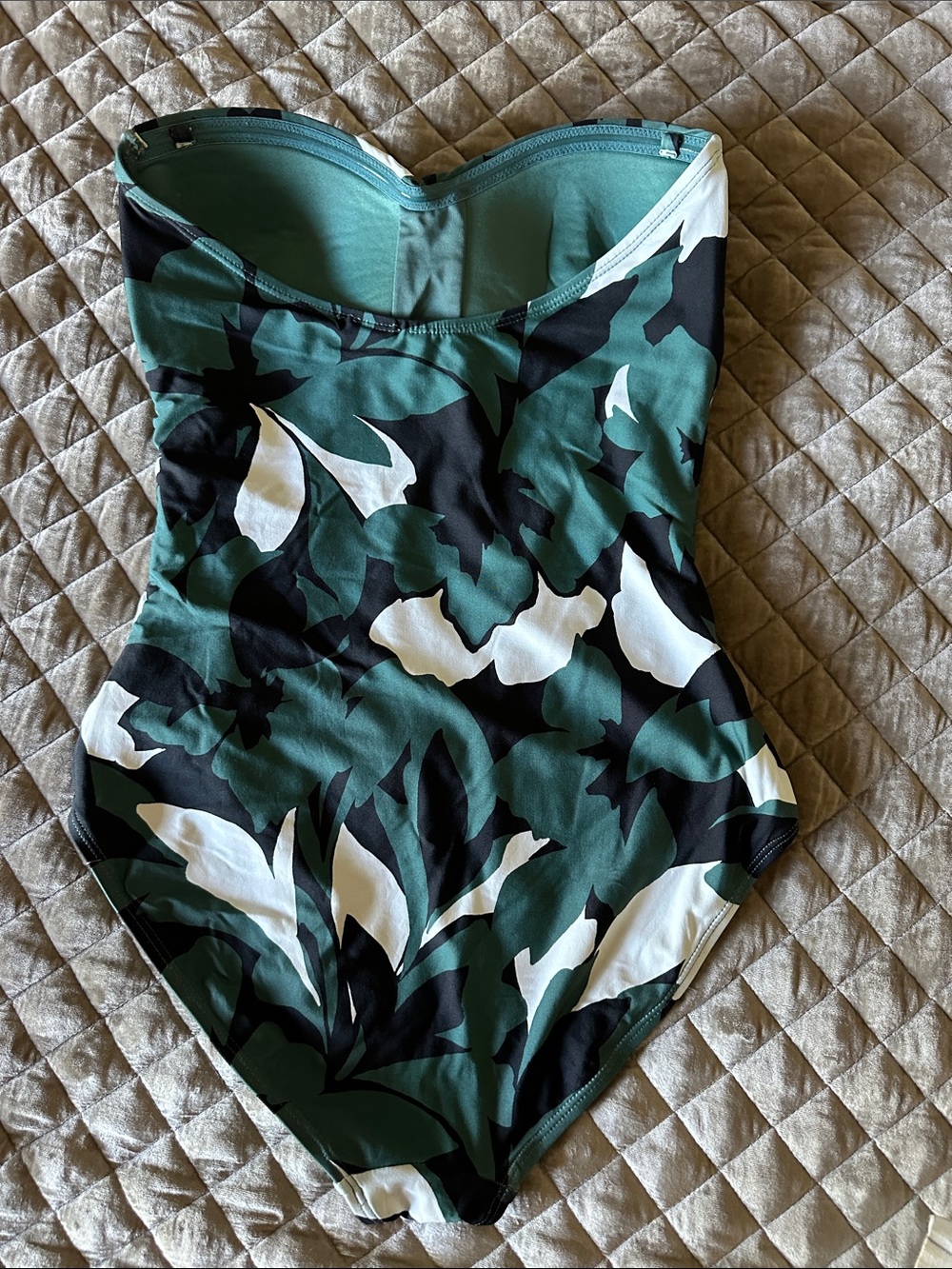 Anne Cole Green Black White Floral Twist-Front One-Piece Swimsuit - Picture 3 of 3